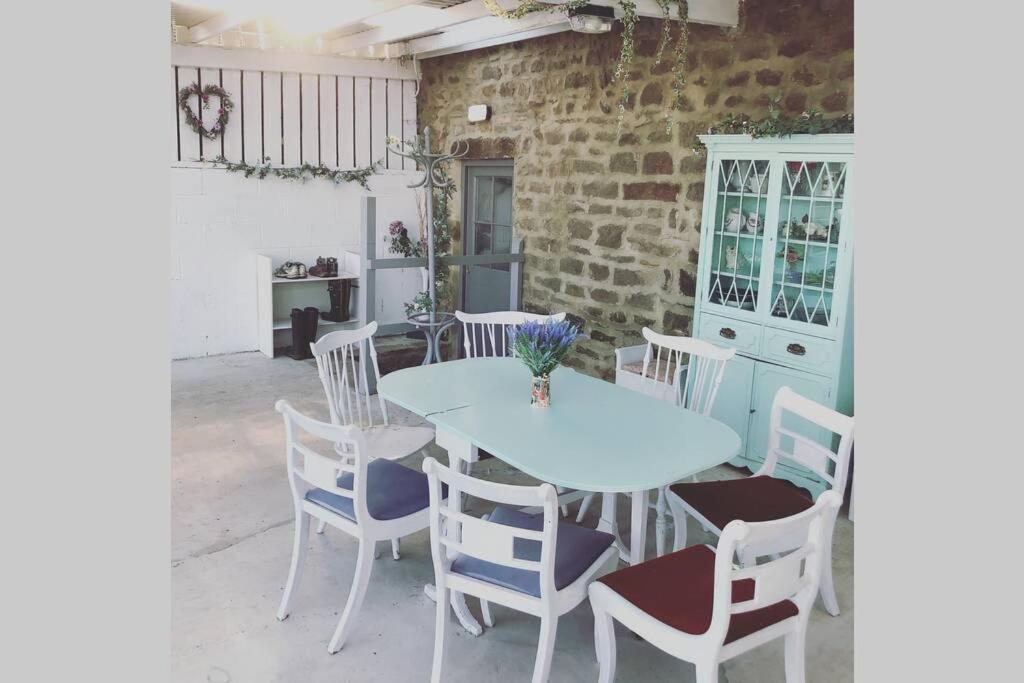 Holiday home Sheilas Sleeps 2 One Dog Allowed With Prior Permission